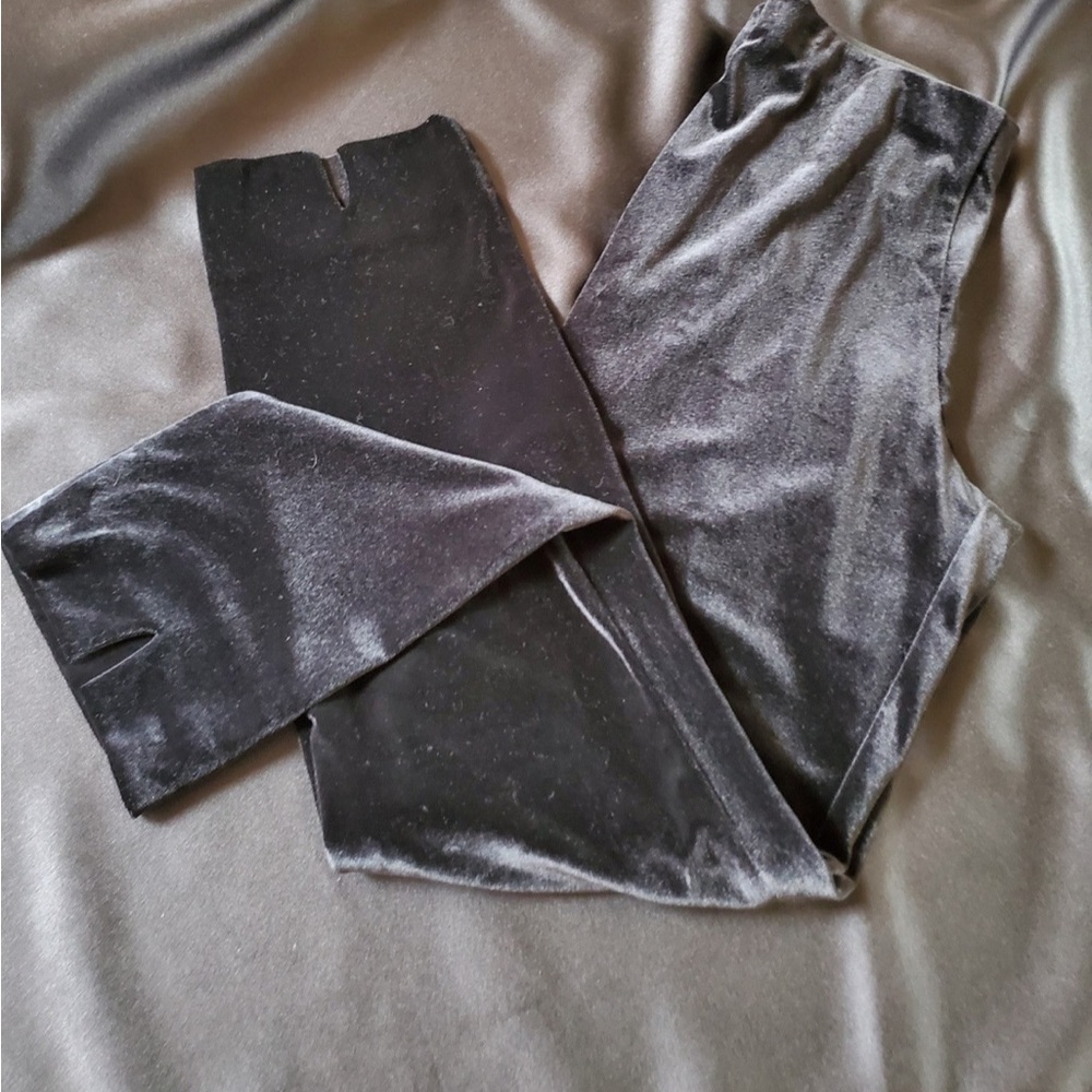 Black velvet ankle pants Sara Campbell XS